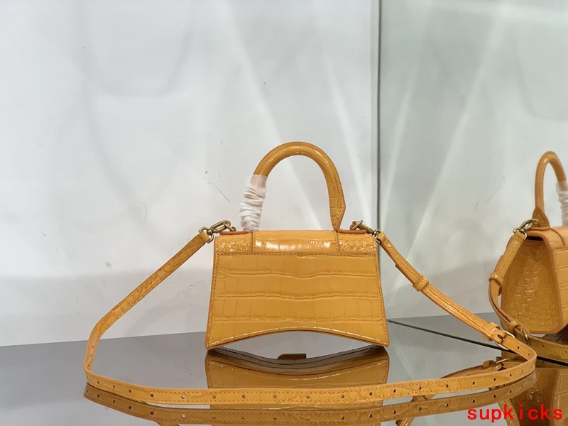 Amelia- BG Hourglass Bags - 136