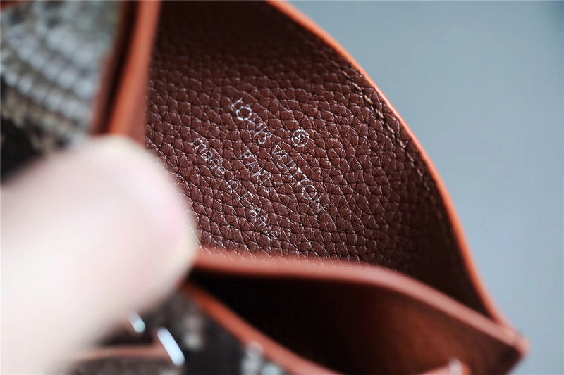 Fan Fashion Lu-Vi bags - 9255
