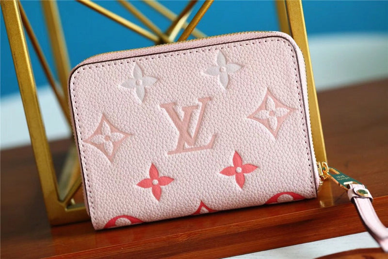 Fan Fashion Lu-Vi bags - 8935