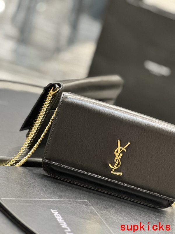 Amelia- Mix Wallets - 458