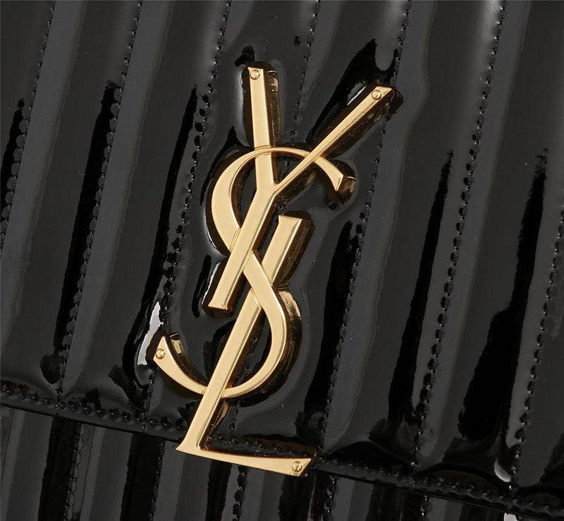 Amelia - YSL Bag - 2908