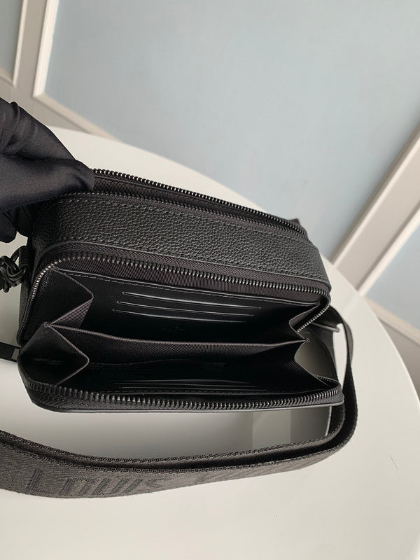 Fan Fashion Lu-Vi bags - 17121