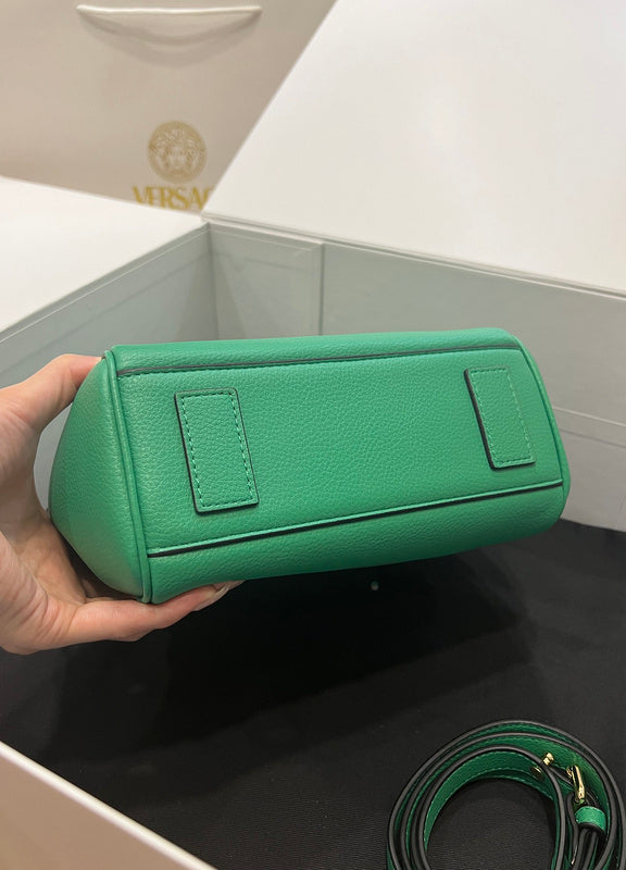 Amelia's Bag Gallery - VAR Bags - 178
