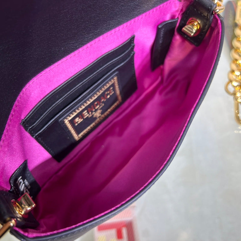 Amelia's Bag Gallery - VAR Bags - 199