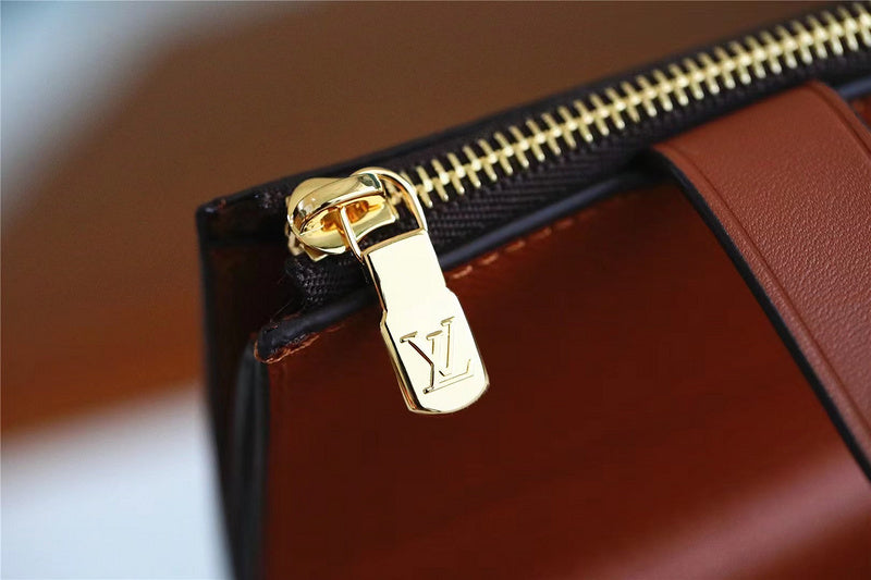 Fan Fashion Lu-Vi bags - 10811