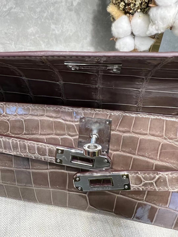 Amelia - HMS Bags - 1598