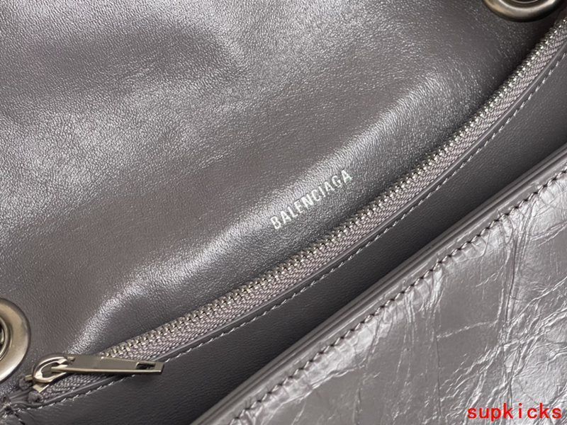 Amelia- BG Hourglass Bags - 015