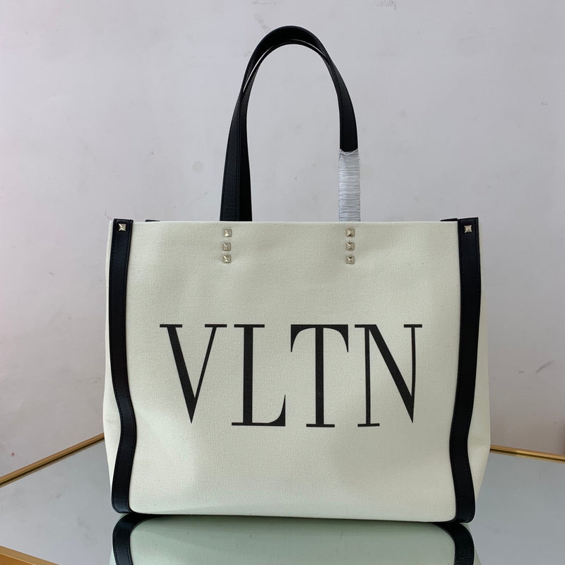 VAL LUXURY BAGS - FOR FASHION LOVERS  AFFORDABLE LUXURY BAGS- 1241