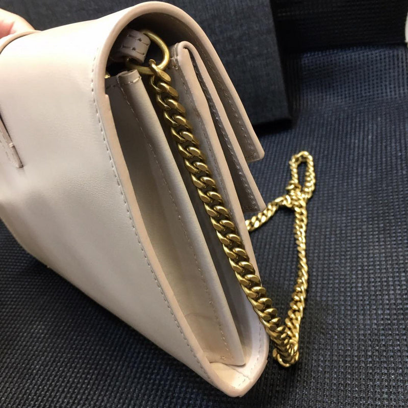 Amelia - YSL Bag - 2676