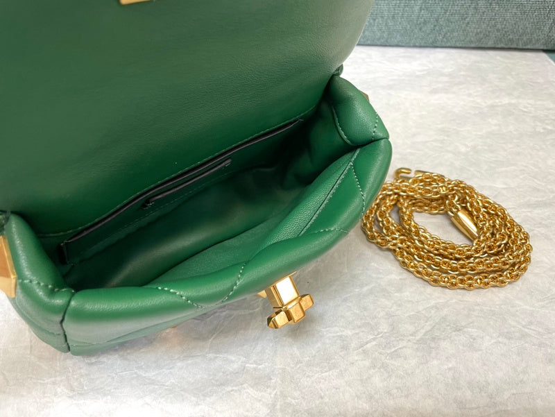 Amelia's Bag Gallery - VEL Bags - 220