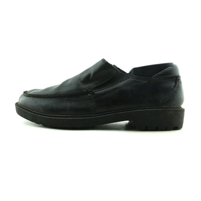 KENNETH COLE REACTION .