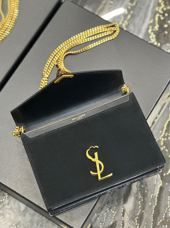 Amelia - YSL Bag - 3903