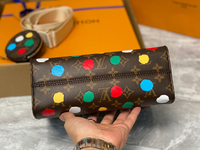 Amelia's Bag Gallery - LOV Bags - 1051
