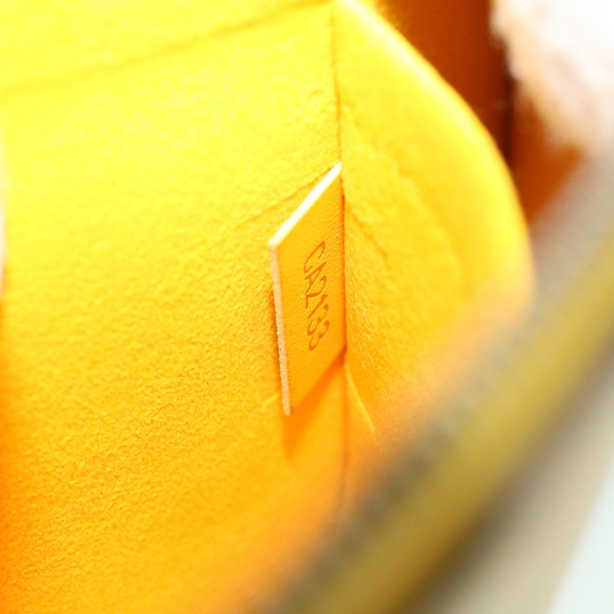 Louis Vuitton Pochette Neverfull  Leather Clutch Bag