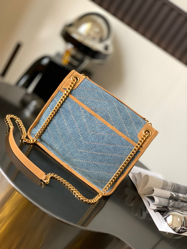 Amelia - YSL Bag - 4195