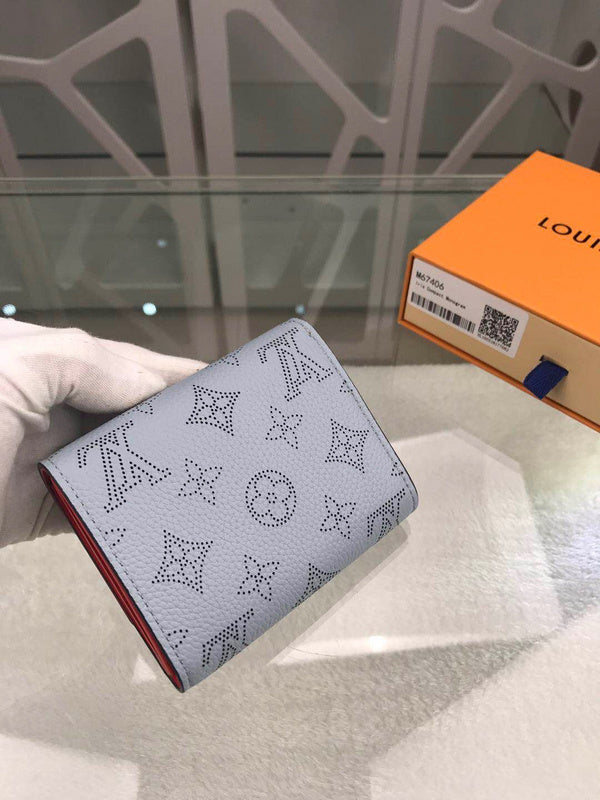 Fan Fashion Lu-Vi bags - 9152
