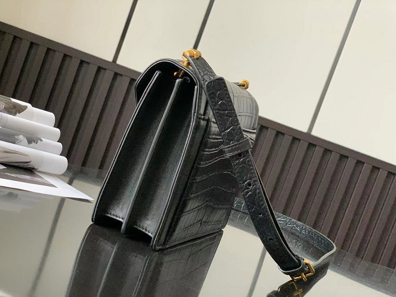 Amelia - YSL Bag - 4197