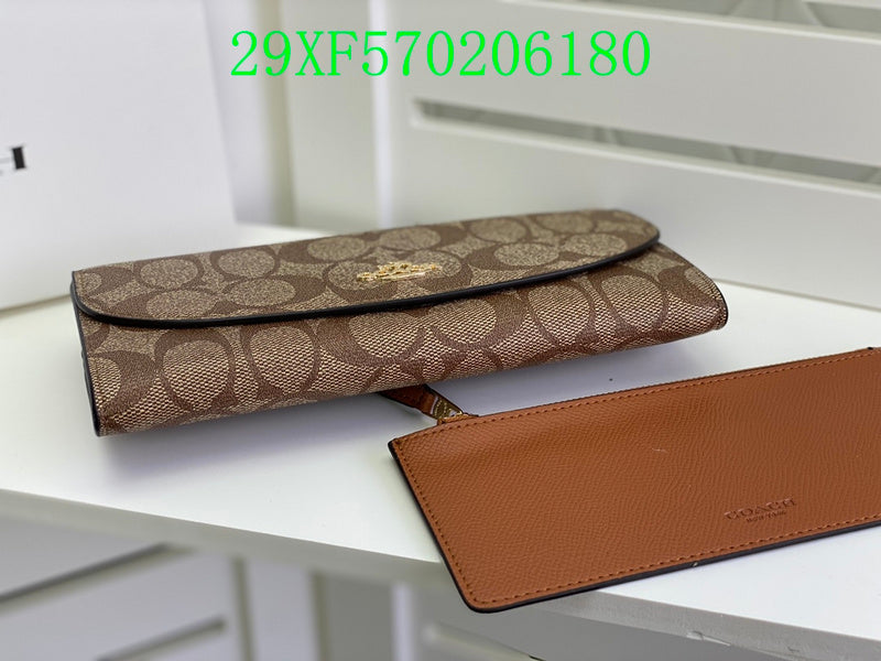 Amelia - CAH Wallet - 050