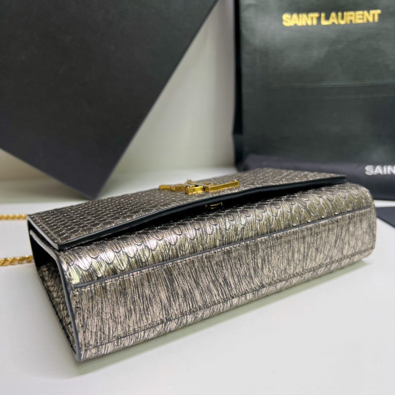 Amelia - YSL Bag - 3673