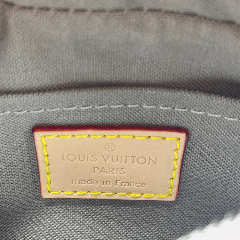 Fan Fashion Lu-Vi bags - 10178