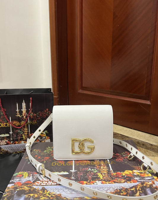 DG Crossbody 3.5 Bag White For Women 6.9in/18AmeliaDG B-Berry - BB 7037AW57680002