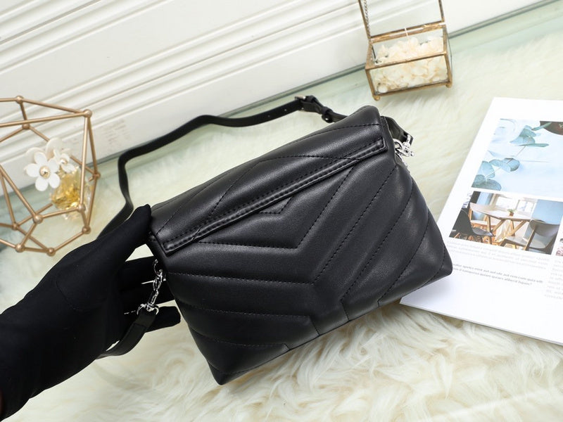 Amelia - YSL Bag - 3540