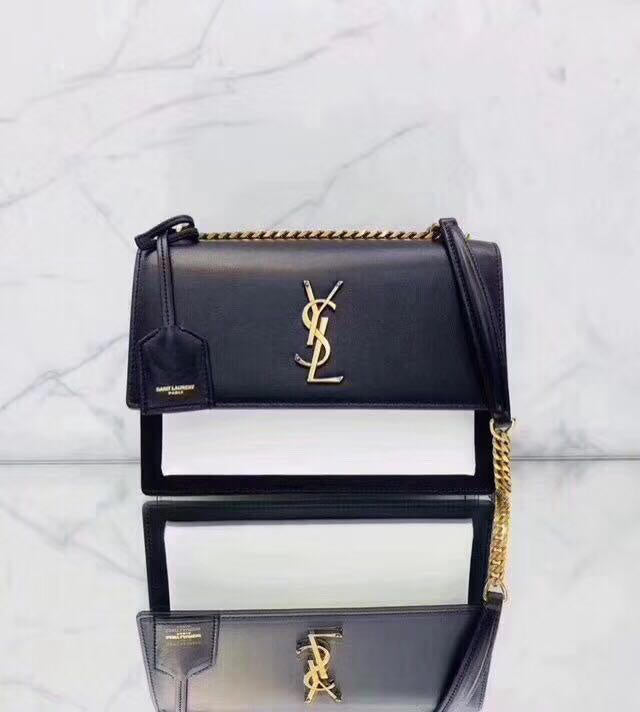 Amelia - YSL Bag - 2539