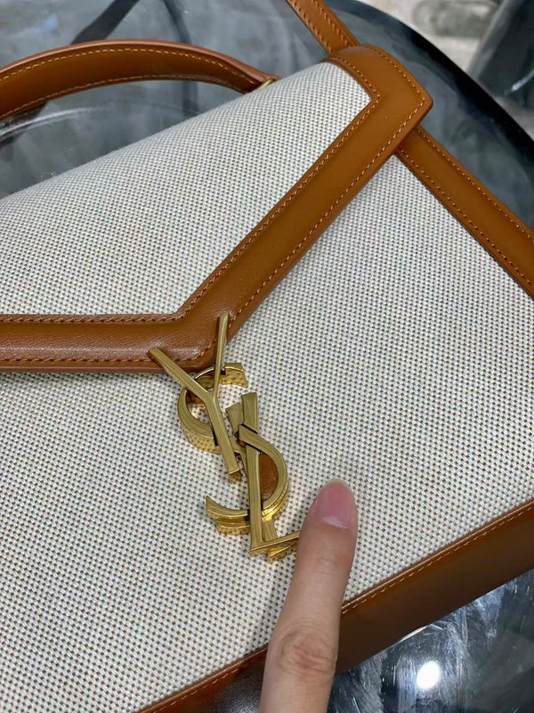 Amelia - YSL Bag - 2378