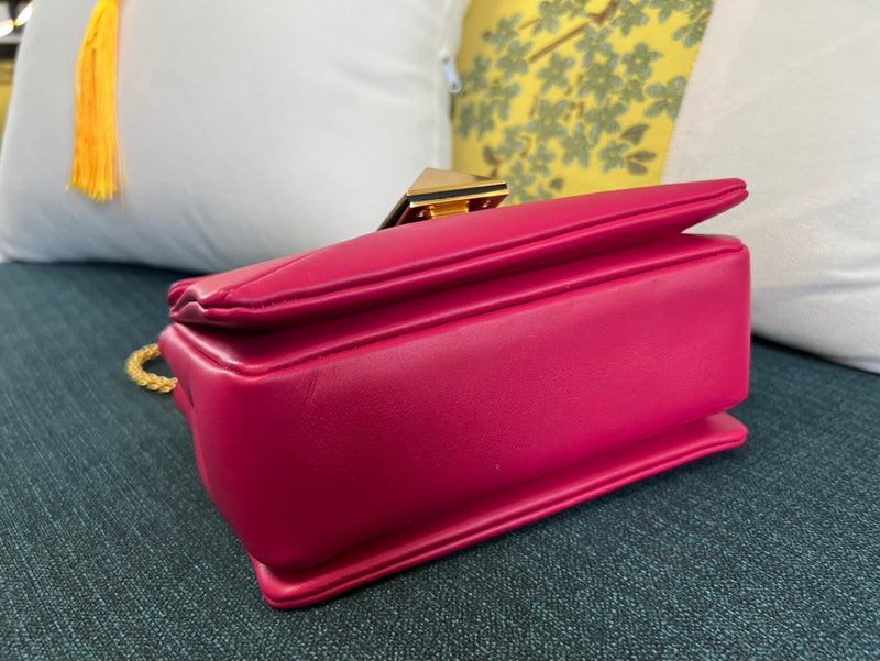 VAL LUXURY BAGS - FOR FASHION LOVERS  AFFORDABLE LUXURY BAGS- 1612