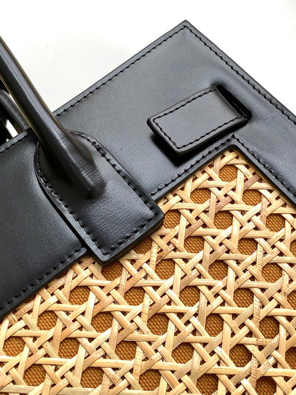 Amelia - YSL Bag - 4146