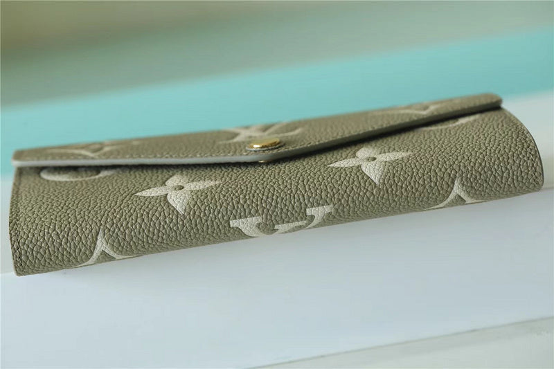 Fan Fashion Lu-Vi bags - 8692