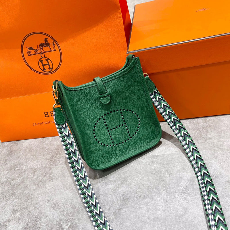 Amelia - HMS Bags - 1651