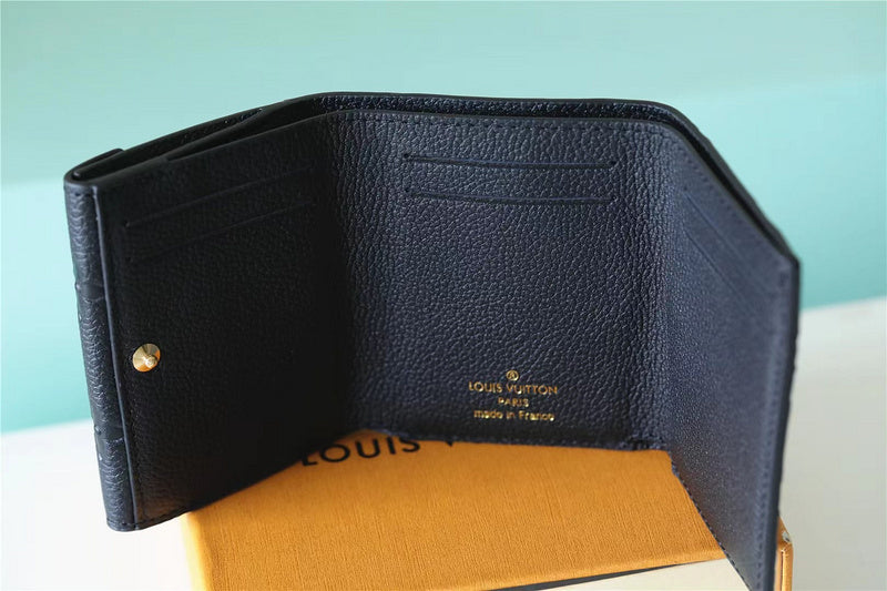 Fan Fashion Lu-Vi bags - 8701