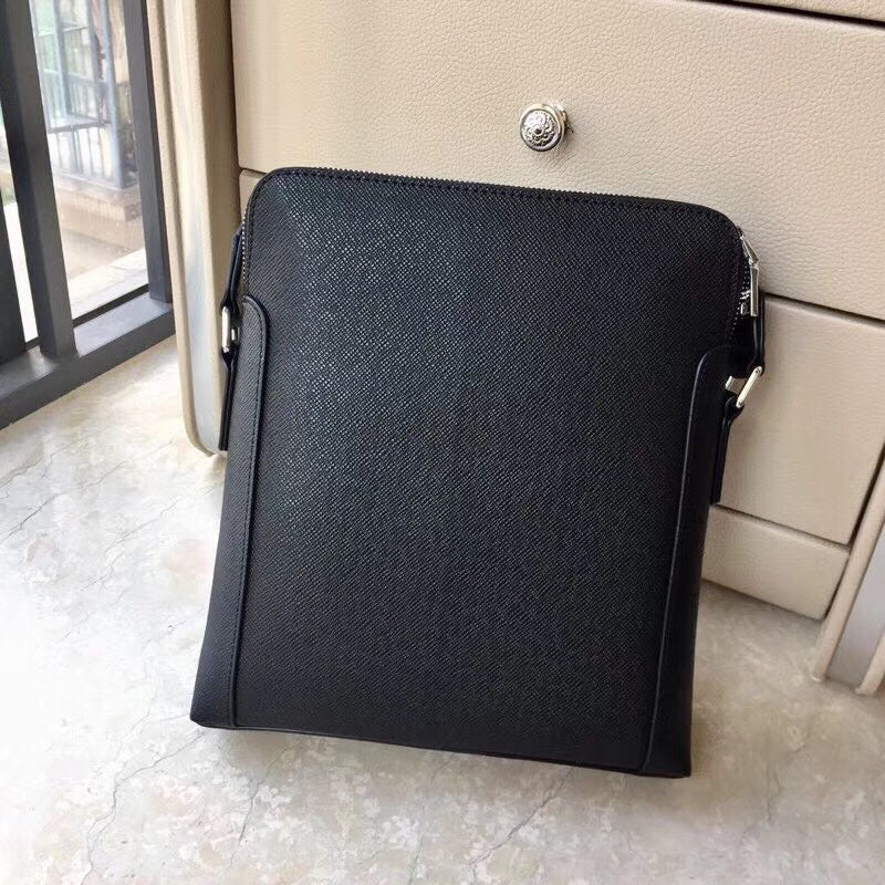 Barnes-Bags - Prada Bags - 913