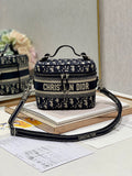 Amelia- DYOR BAGS - DESIGNER HANDBAGS  - 1938
