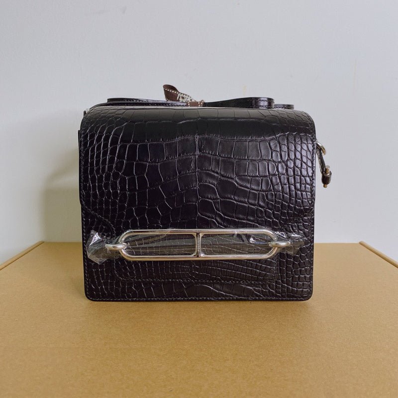 Amelia - HMS Bags - 1792