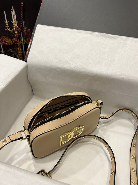DG Crossbody 3.5 Bag Beige For Women 7.5in/19AmeliaDG B-Berry - BB 7095AW57680404