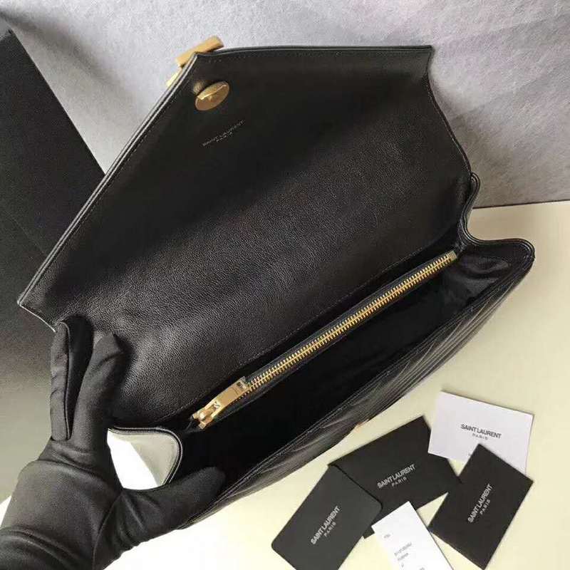 Amelia - YSL Bag - 2661