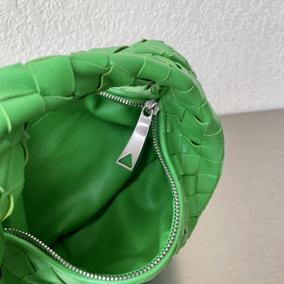 BV Mini Jodie Green, For Women, Women’s Bags 11in/28Amelia651876VCPP53722