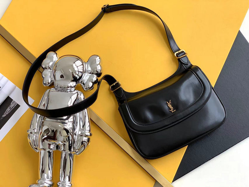Amelia - YSL Bag - 4198