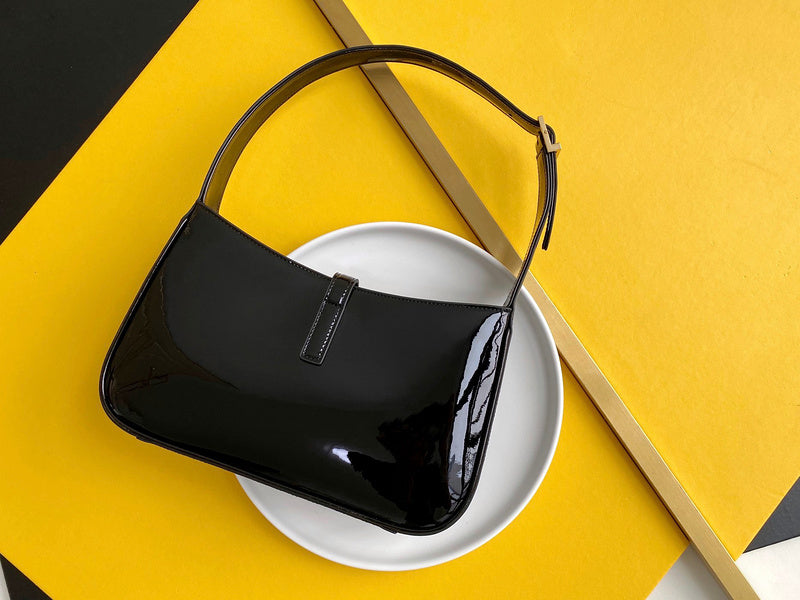 Amelia - YSL Bag - 4157