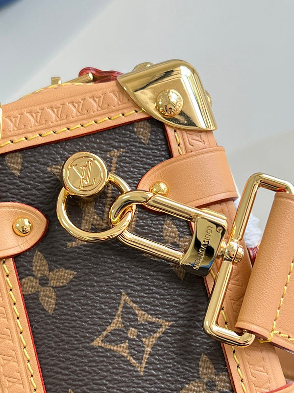 Fan Fashion Lu-Vi Bags - 16624