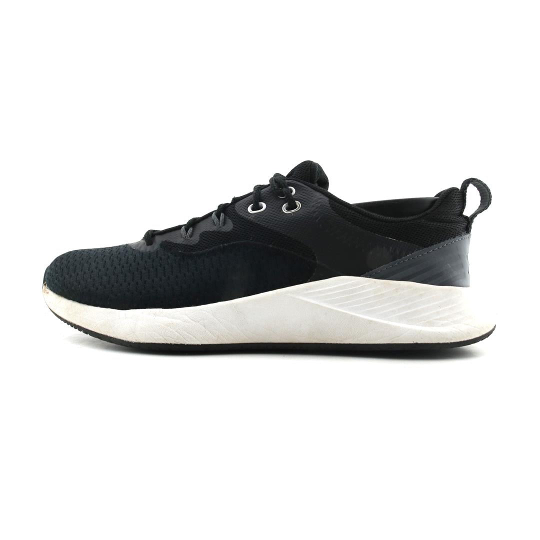 UNDER ARMOUR CHARGED BREATHE 3