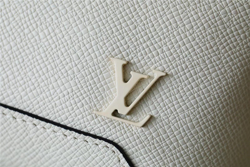 Fan Fashion Lu-Vi bags - 10223