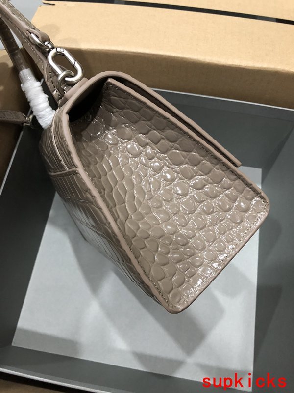 Amelia- BG Hourglass Bags - 106