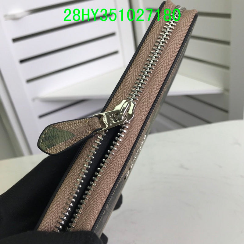 Amelia - CAH Wallet - 105