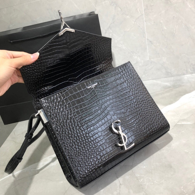 Amelia - YSL Bag - 4084