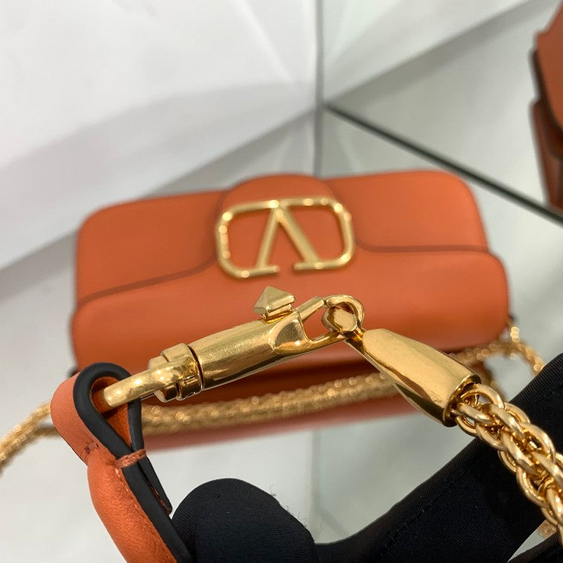 Amelia's Bag Gallery - VEL Bags - 1549