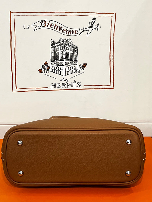 Amelia - HMS Bags - 1784