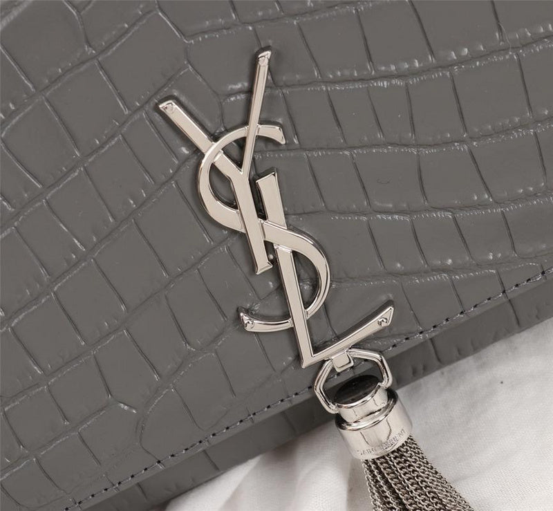 Amelia - YSL Bag - 2602